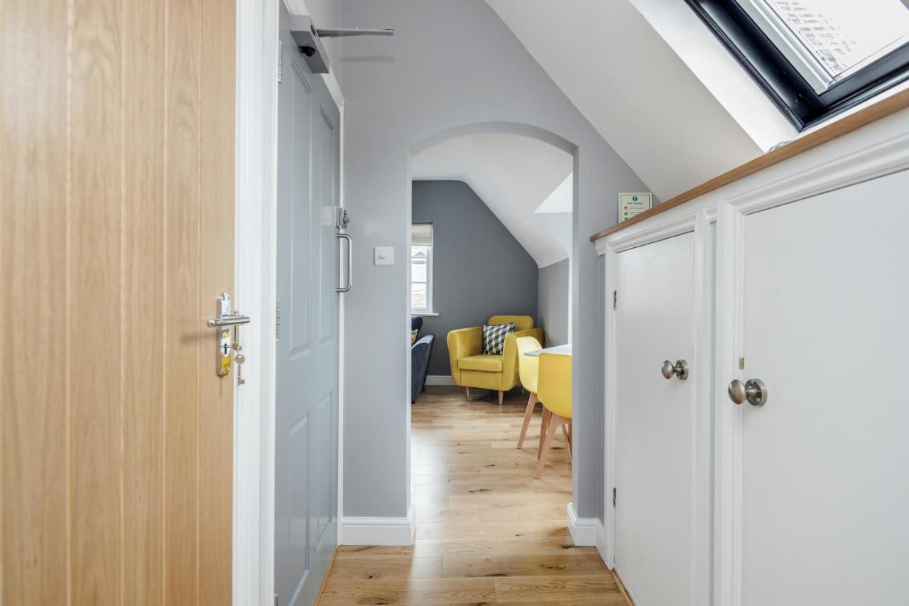 The Gem Of Central Winchester - Sleeps 4 Exterior photo